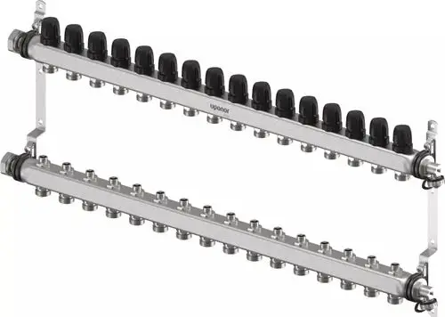 Uponor Verteiler mit zwei Reihen, ausgestattet mit mehreren Anschlüssen für die Wasserverteilung, montiert mit Halterungen an der Seite.